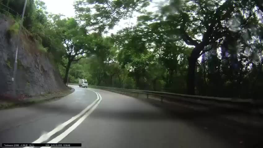 fb馬路的事 (即時交通資訊台)圖片
