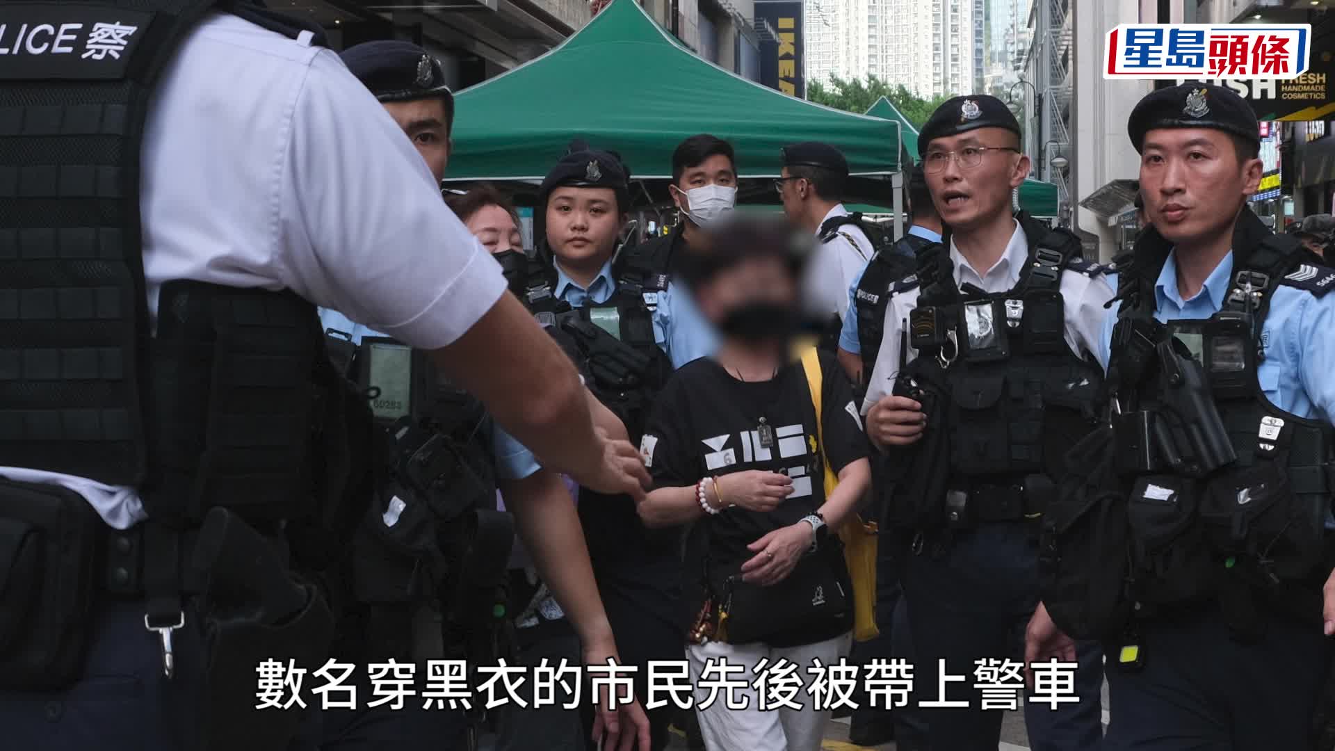 警方裝甲車「劍齒虎」銅鑼灣戒備 帶走部分黑衣人包括王婆婆