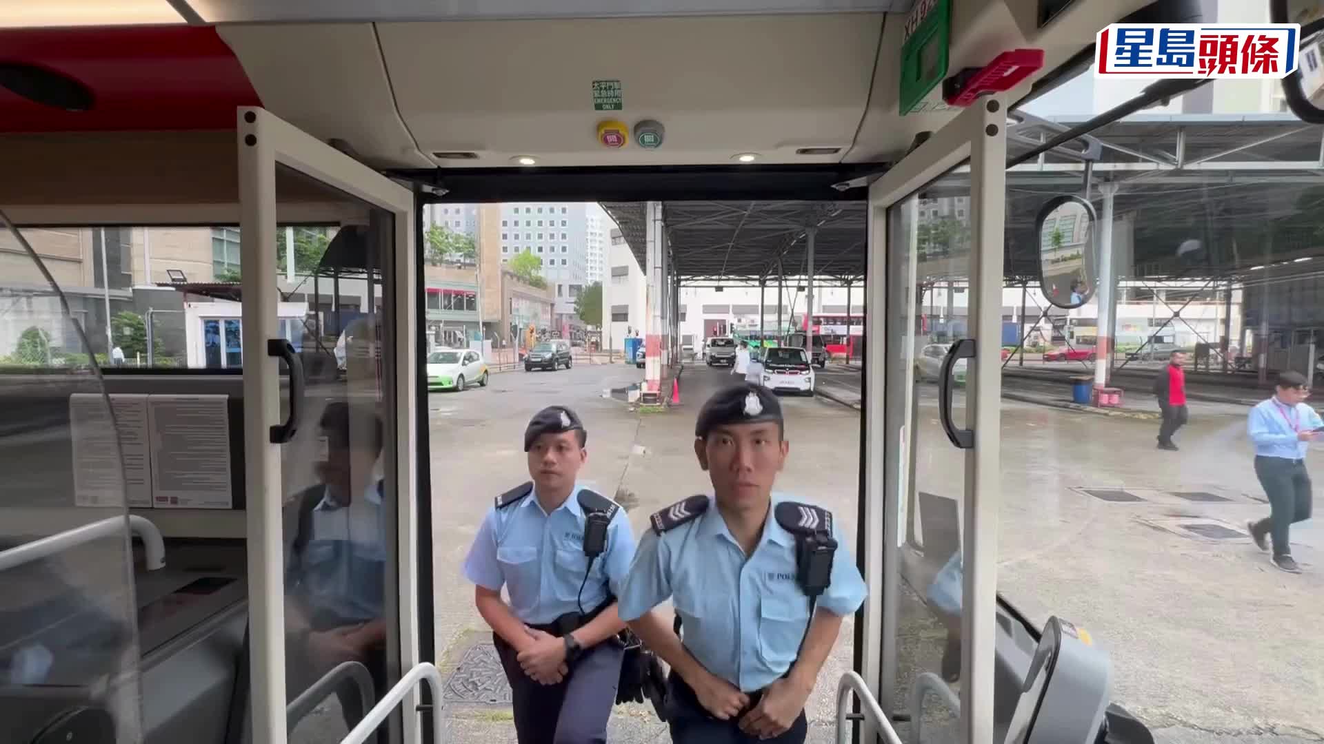警方拍片指軍裝警將登巴士巡邏 呼籲市民不要覺得奇怪
