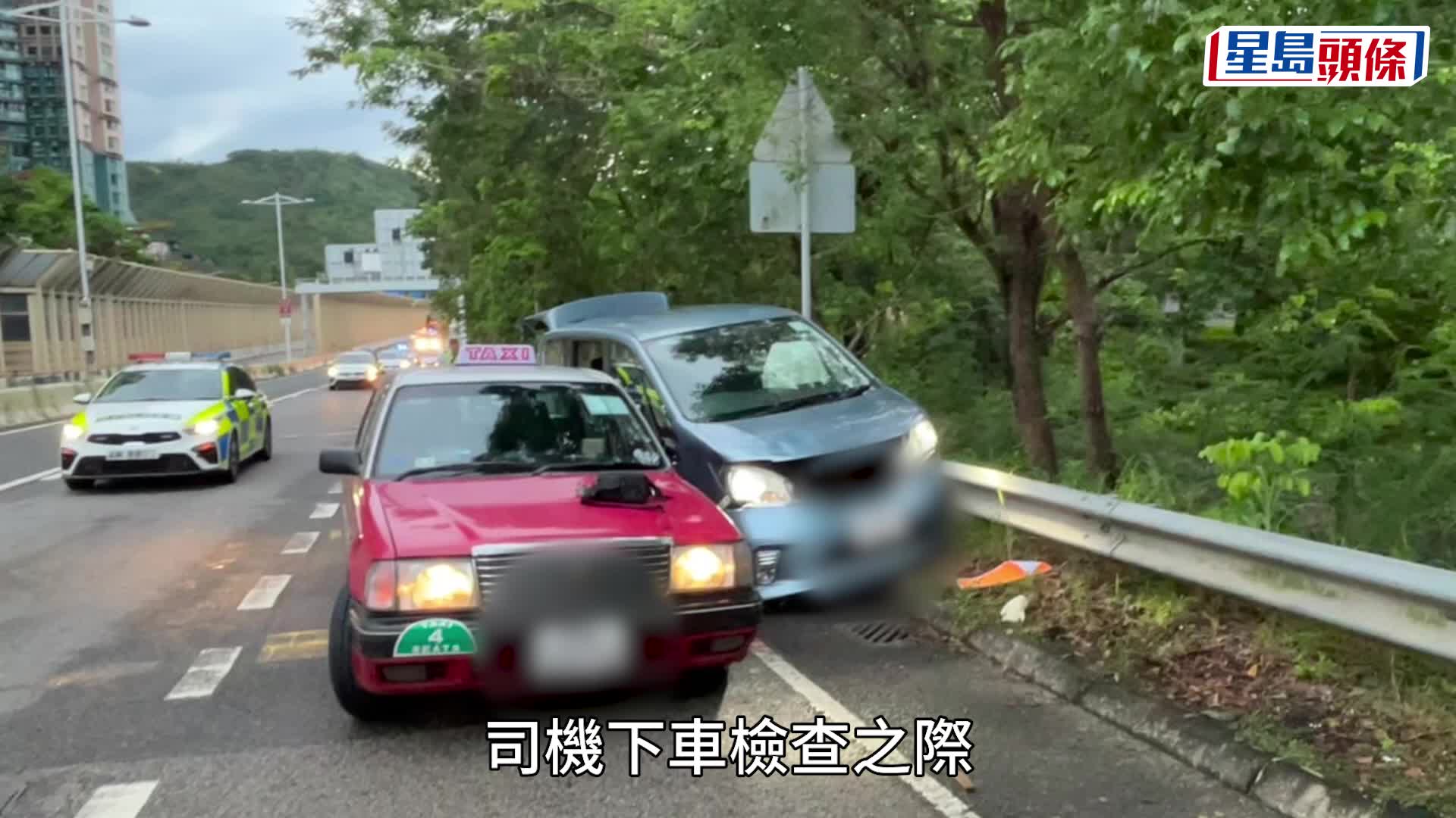 将军澳的士爆胎 司机下车查看遭七人车猛撞 夹两车之间重创送院亡