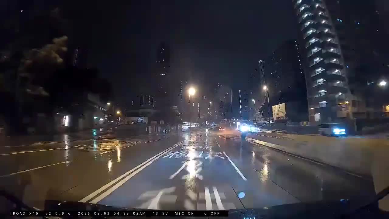 fb馬路的事 (即時交通資訊台)影片截圖