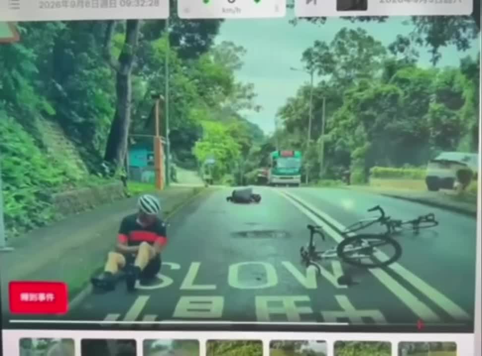 fb「車cam L（香港群組）」影片截圖