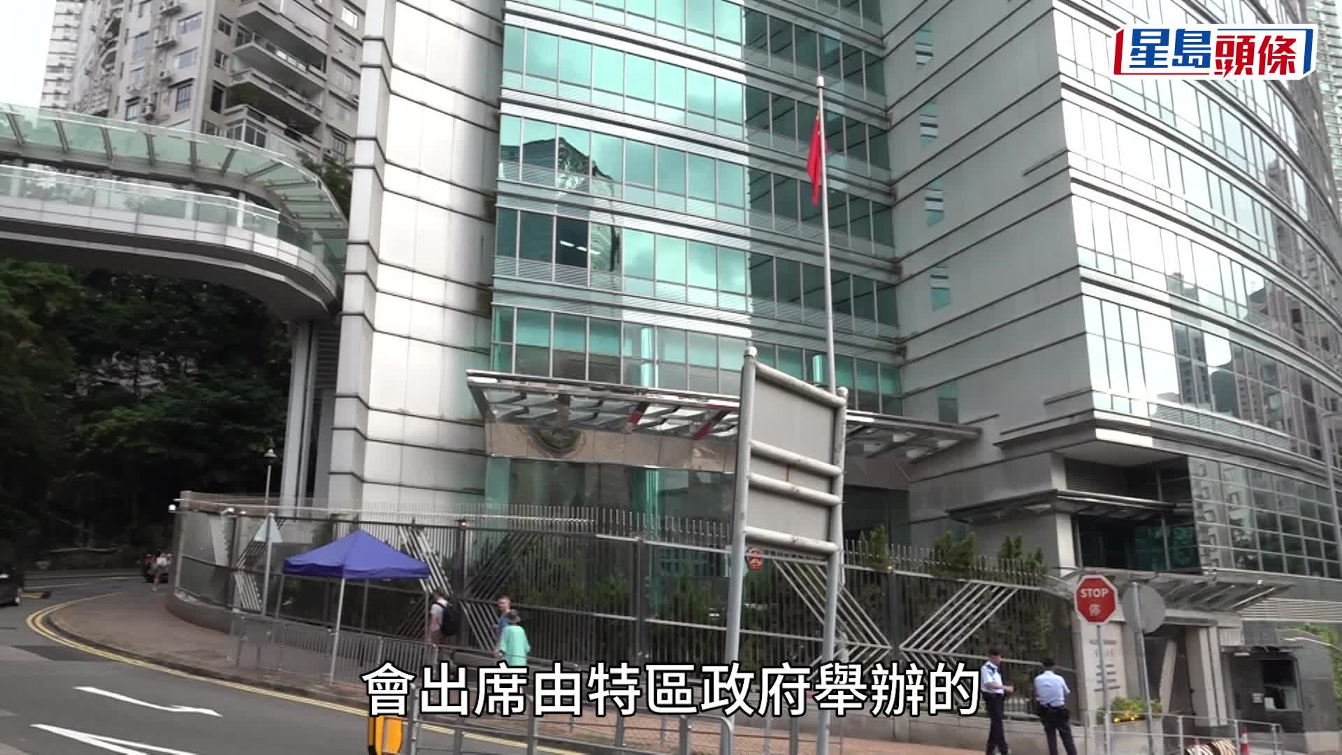 夏寶龍前往禮賓府與行政長官及特區行政、立法、司法機構負責人會面。港澳辦圖片