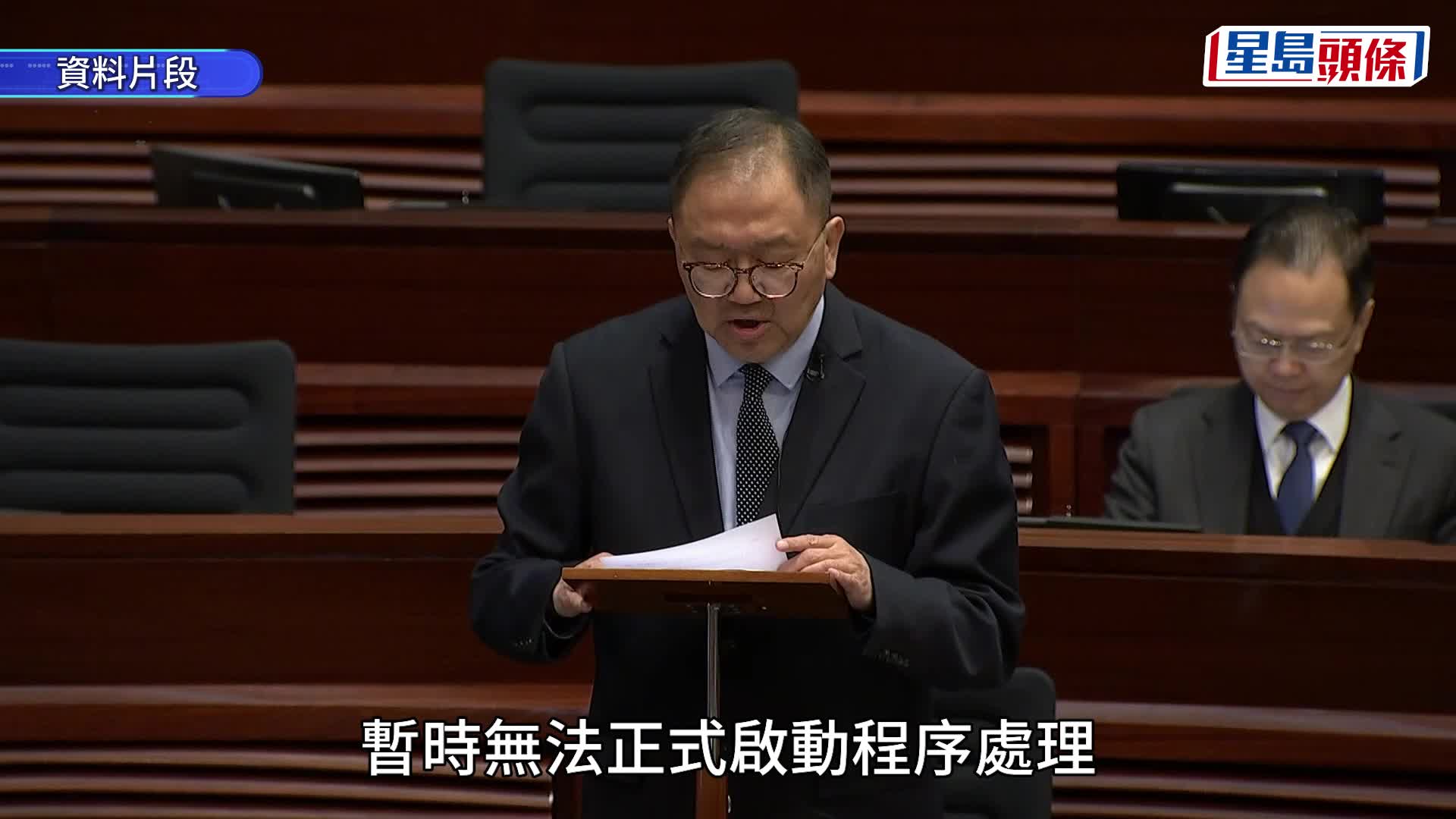 黃錦輝酒駕︱立法會議員黃錦輝 涉於前晚醉駕撞到兩車被捕