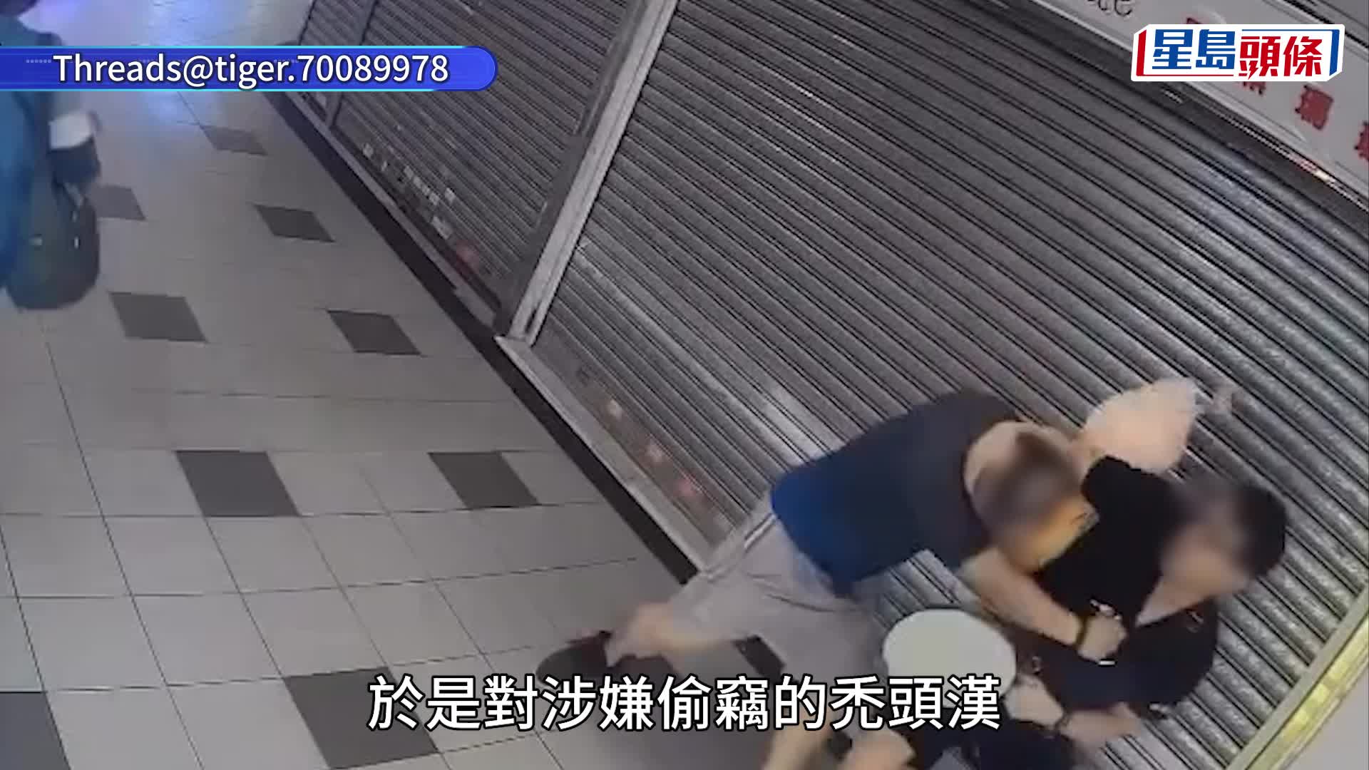 葵涌廣場夾公仔店疑遭盜竊 店員摺凳毆禿頭漢 網民驚呼：隨時攞命
