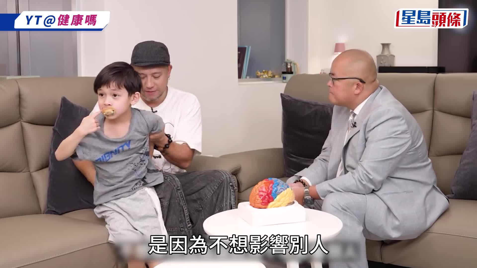 張致恒談自閉兒子淚崩 抓爛嘴滿身血：半夜將大便抹上牆  望死前囝囝識自理