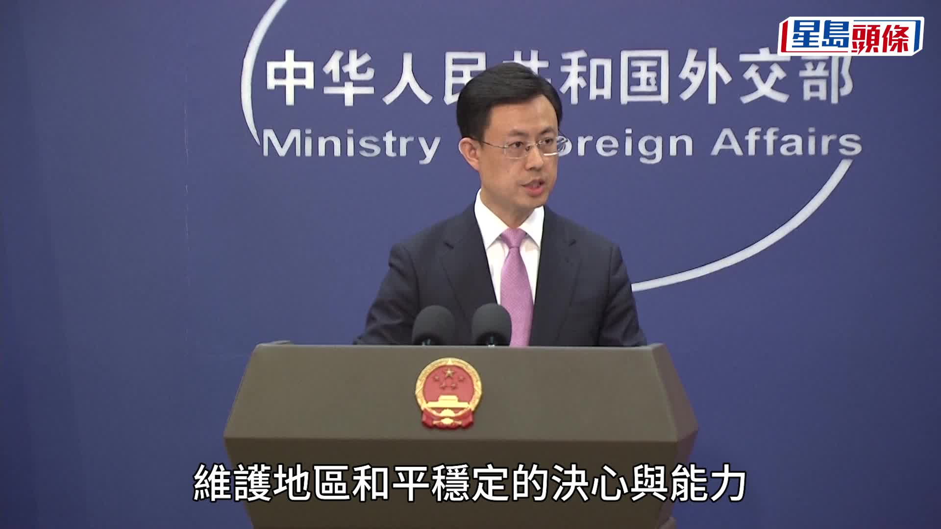 中方出動轟-6K轟炸機。路透社